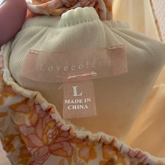 Elegant Floral Maxi Dress - Picture 4 of 5